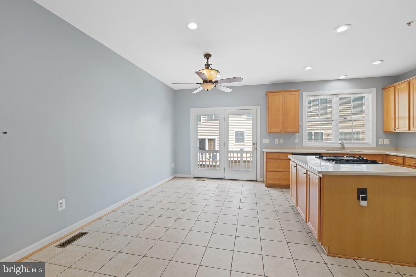 10728 Horde St