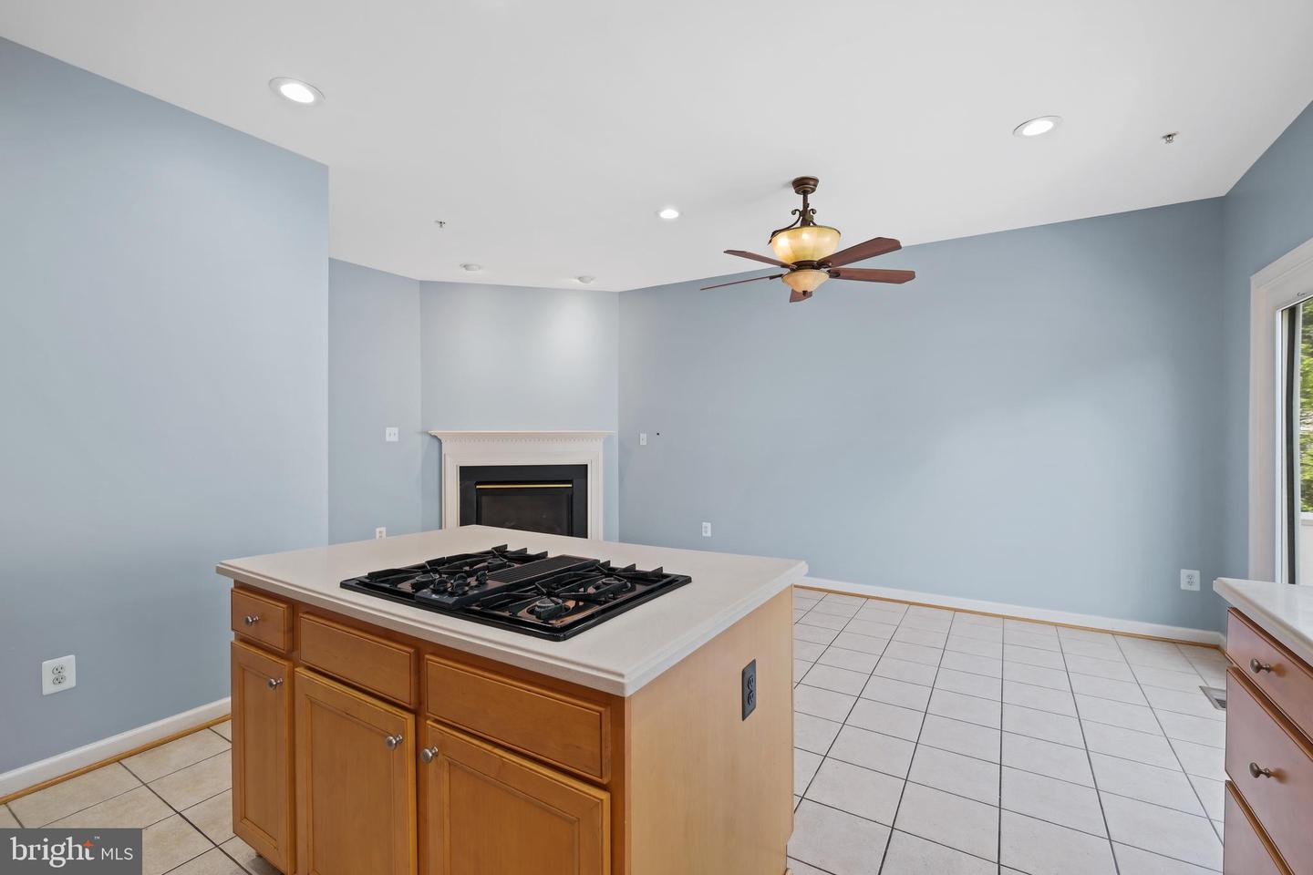 10728 Horde St