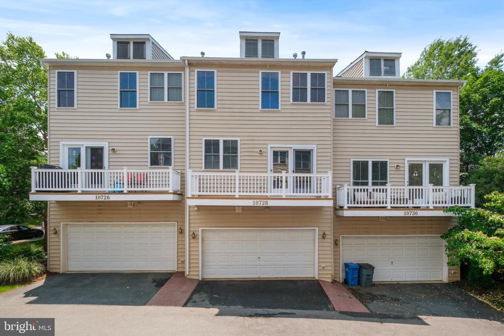 10728 Horde St