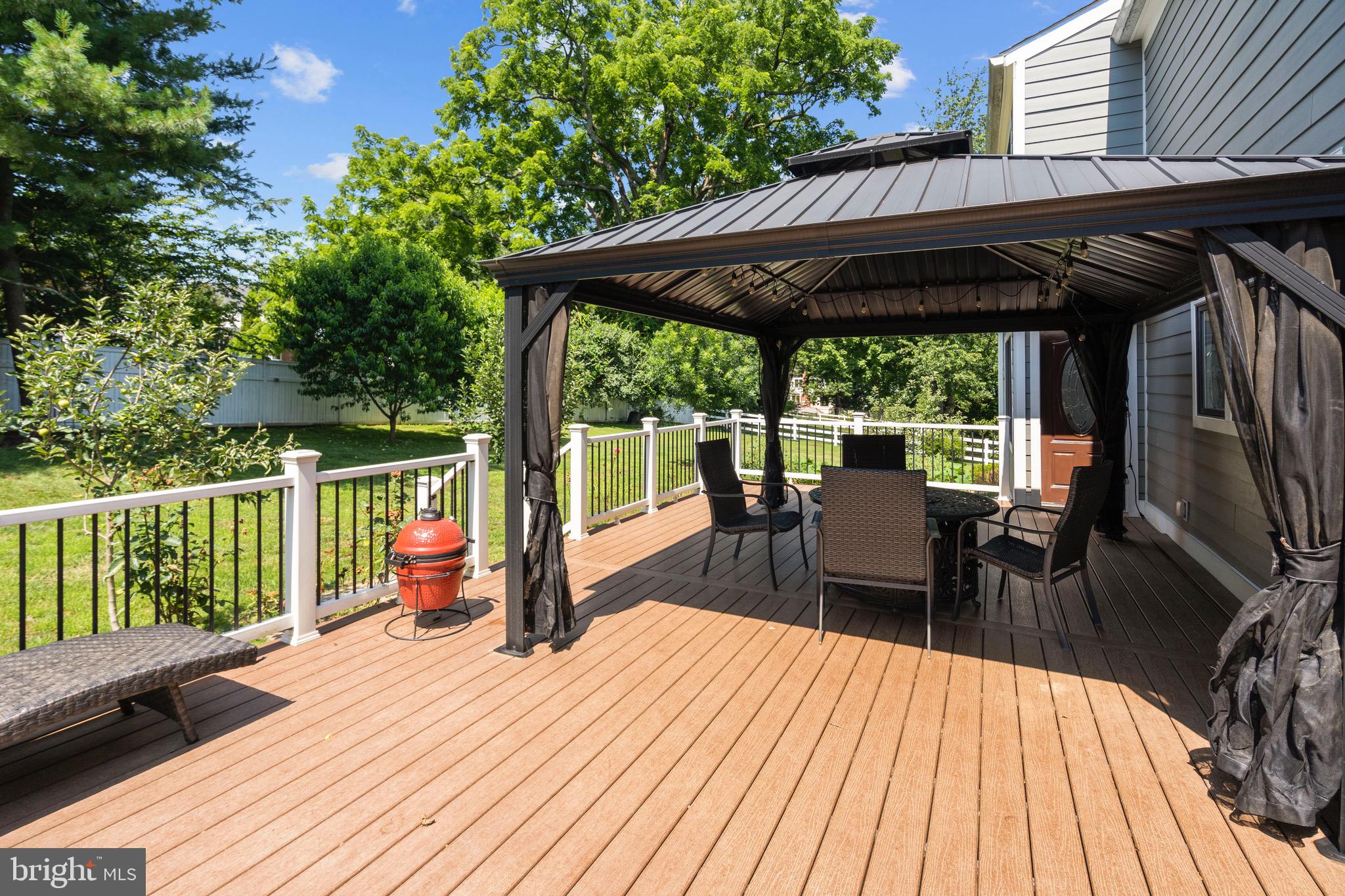 9524 WOODINGTON DRIVE