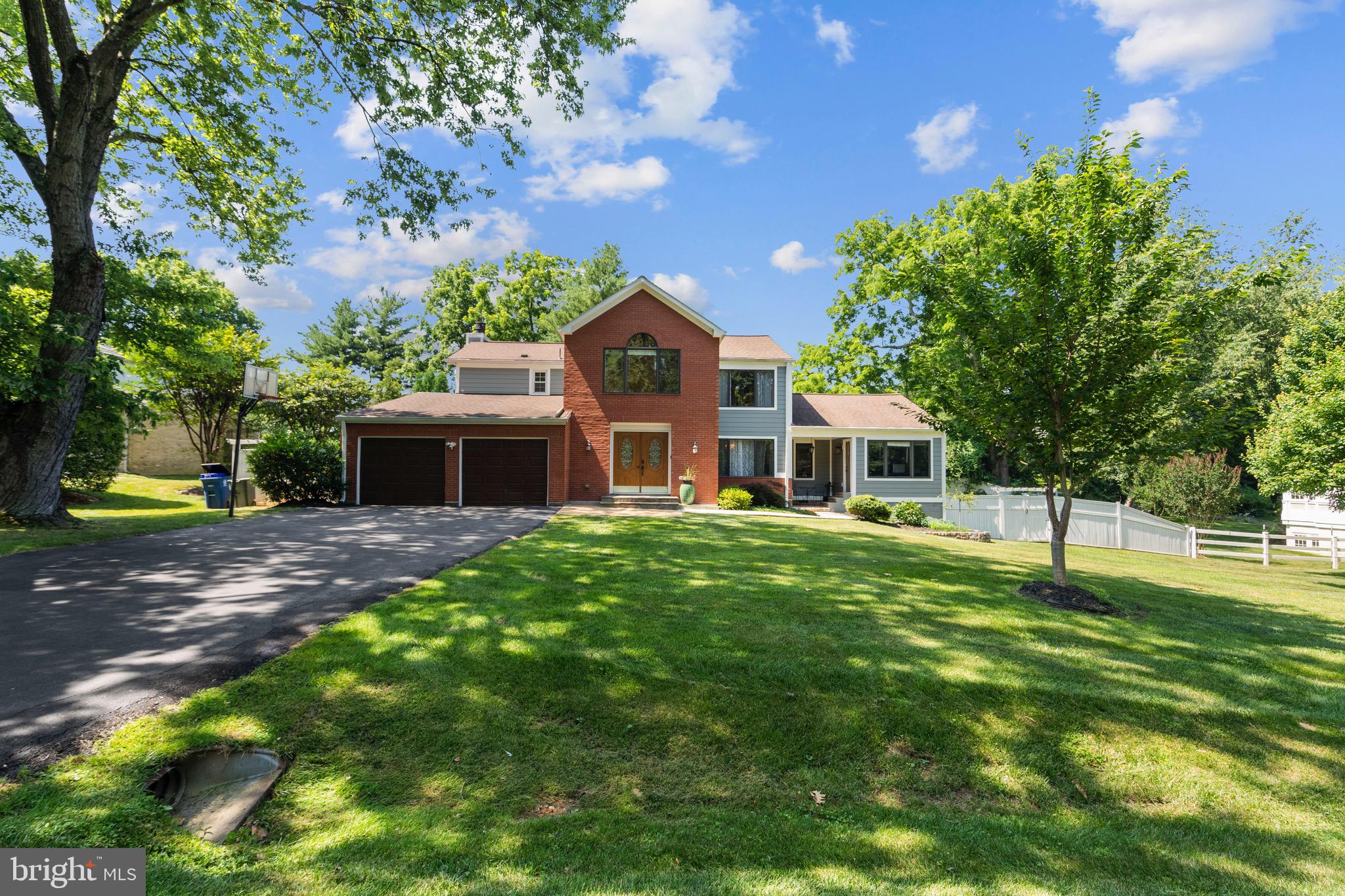 9524 WOODINGTON DRIVE