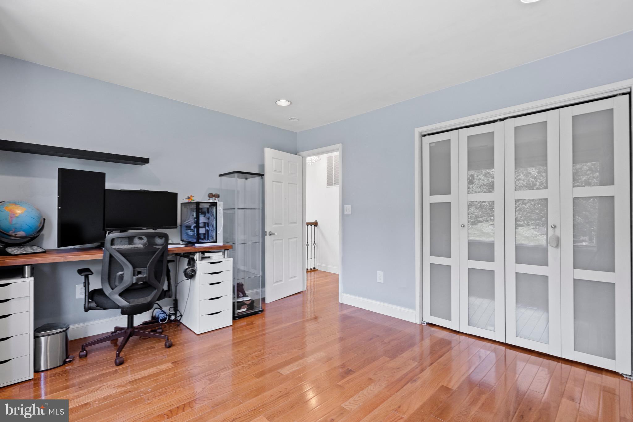 9524 WOODINGTON DRIVE