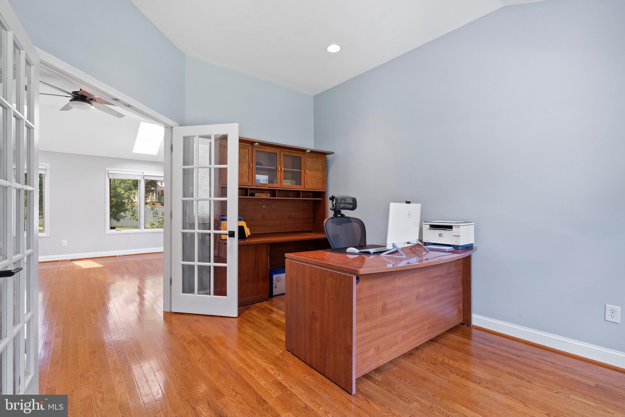 9524 WOODINGTON DRIVE