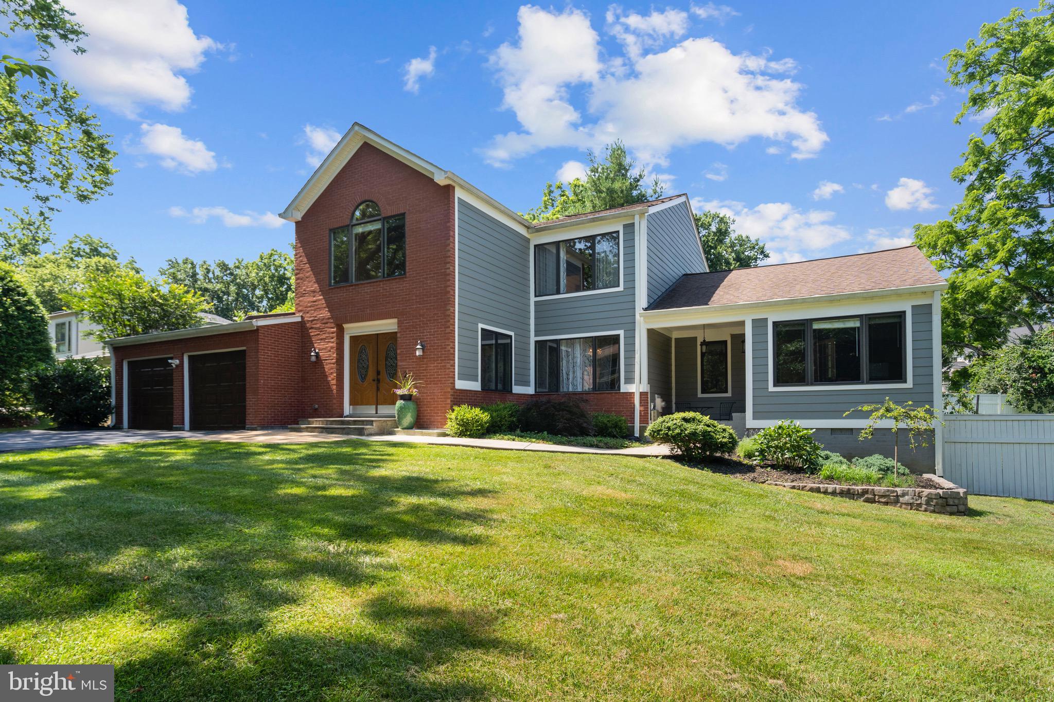 9524 WOODINGTON DRIVE