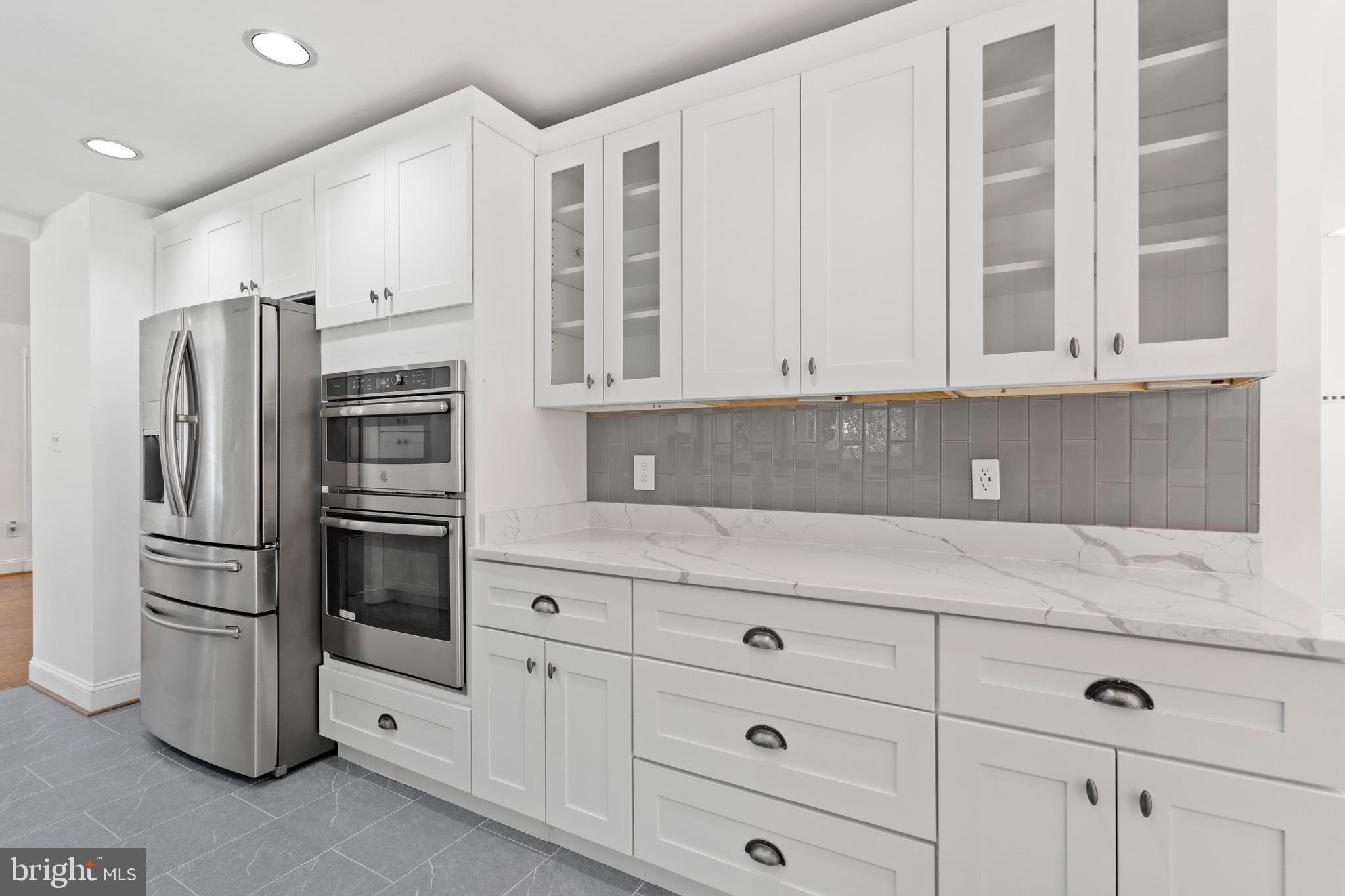 9524 WOODINGTON DRIVE