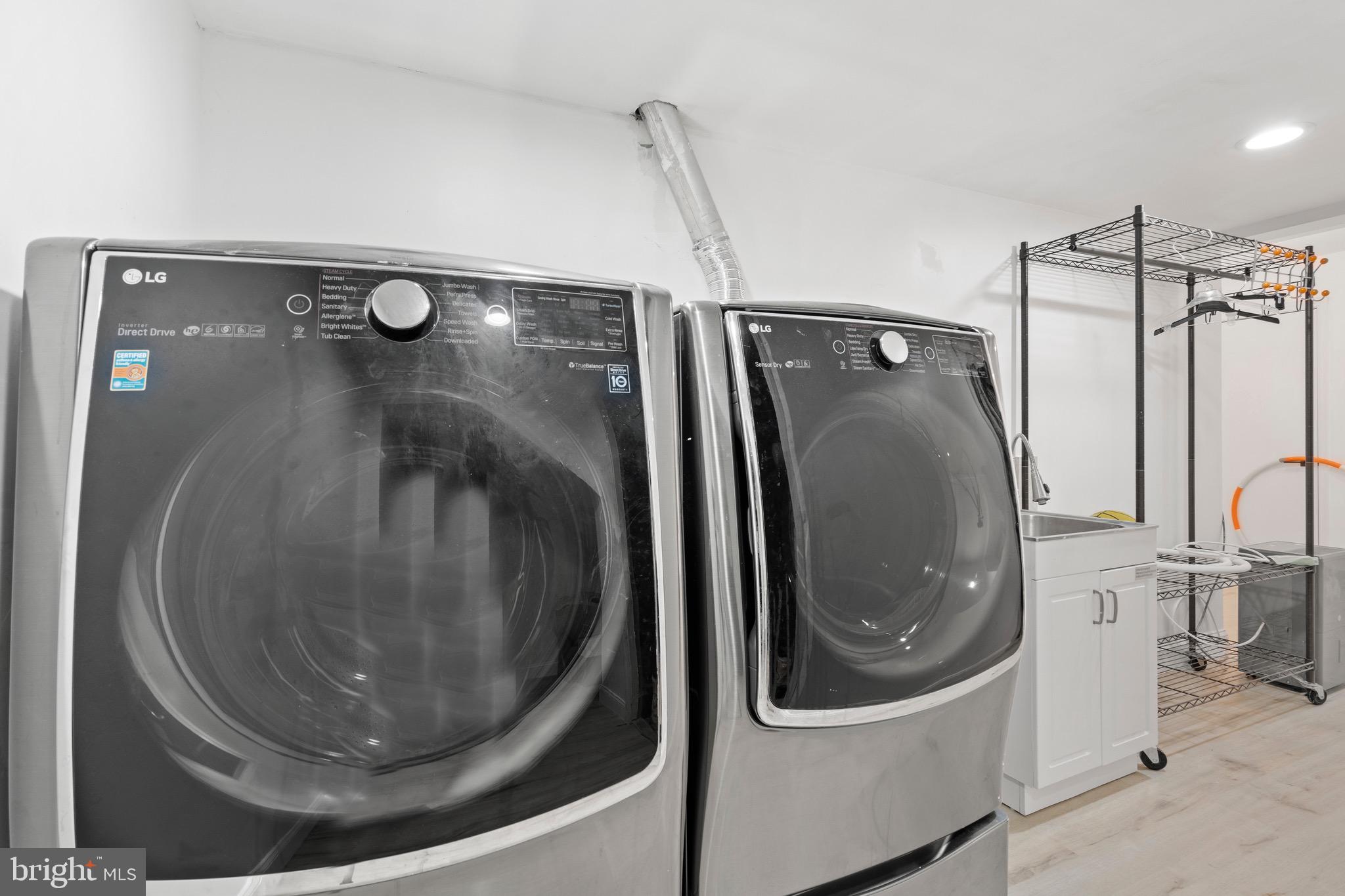 9524 WOODINGTON DRIVE