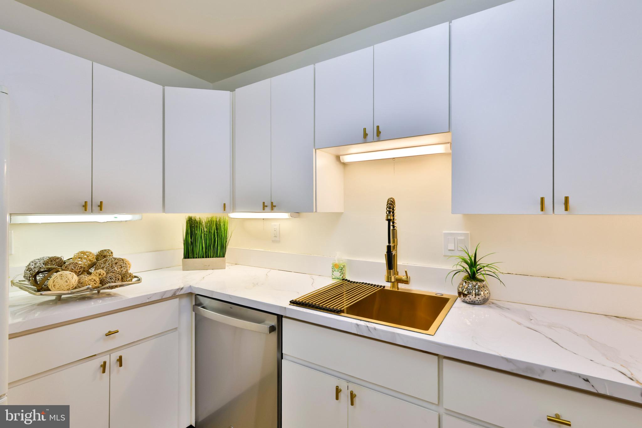 4620 N PARK AVENUE N 502W