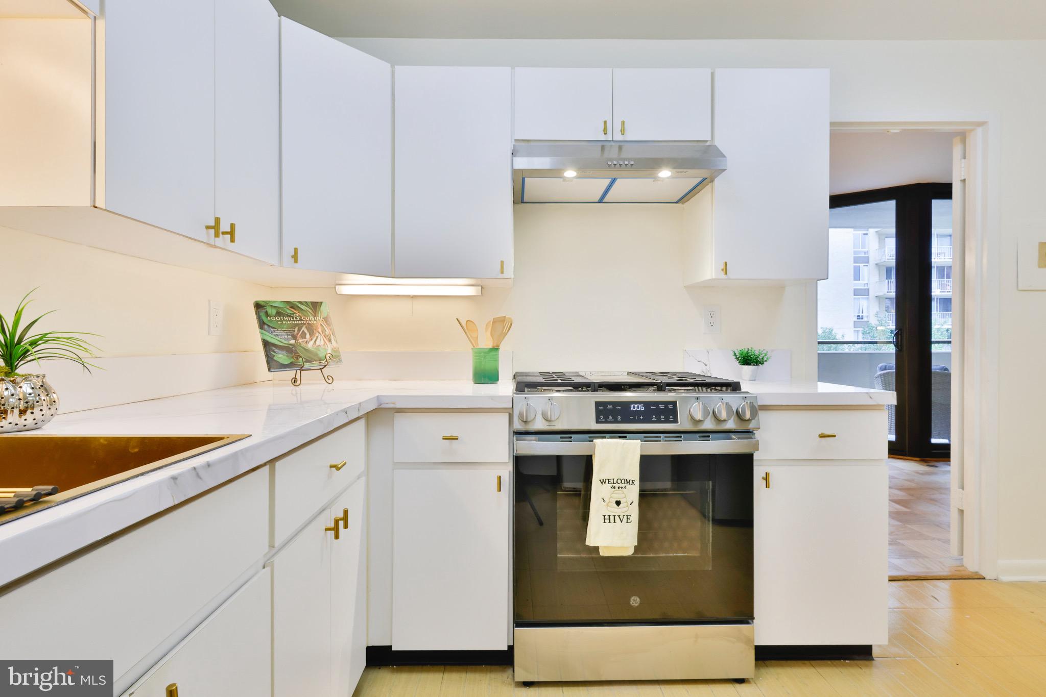 4620 N PARK AVENUE N 502W