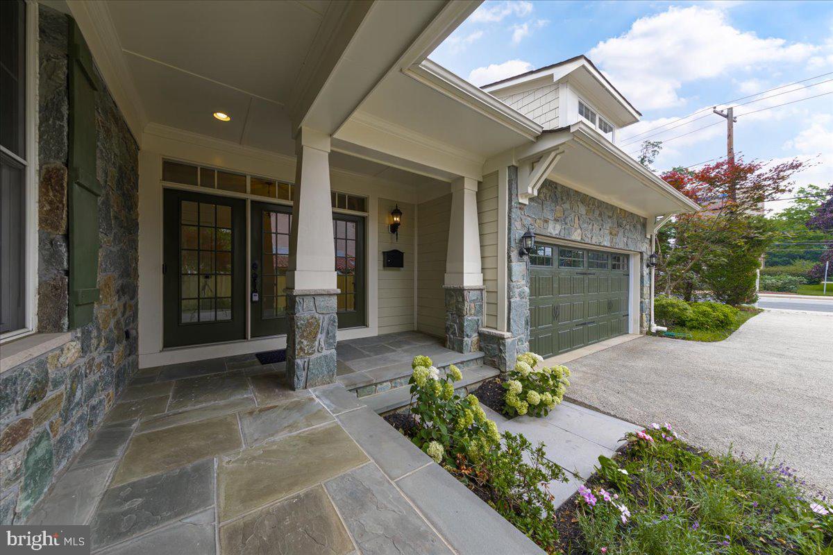 8104 Old Georgetown Rd