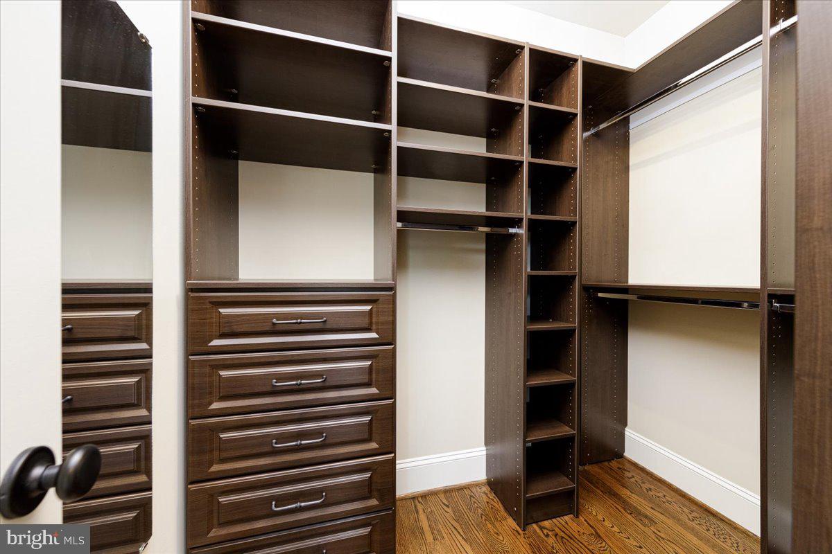 8104 Old Georgetown Rd