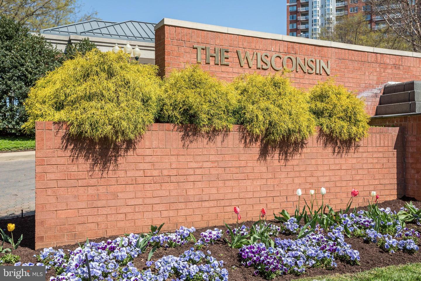 5809 NICHOLSON #803