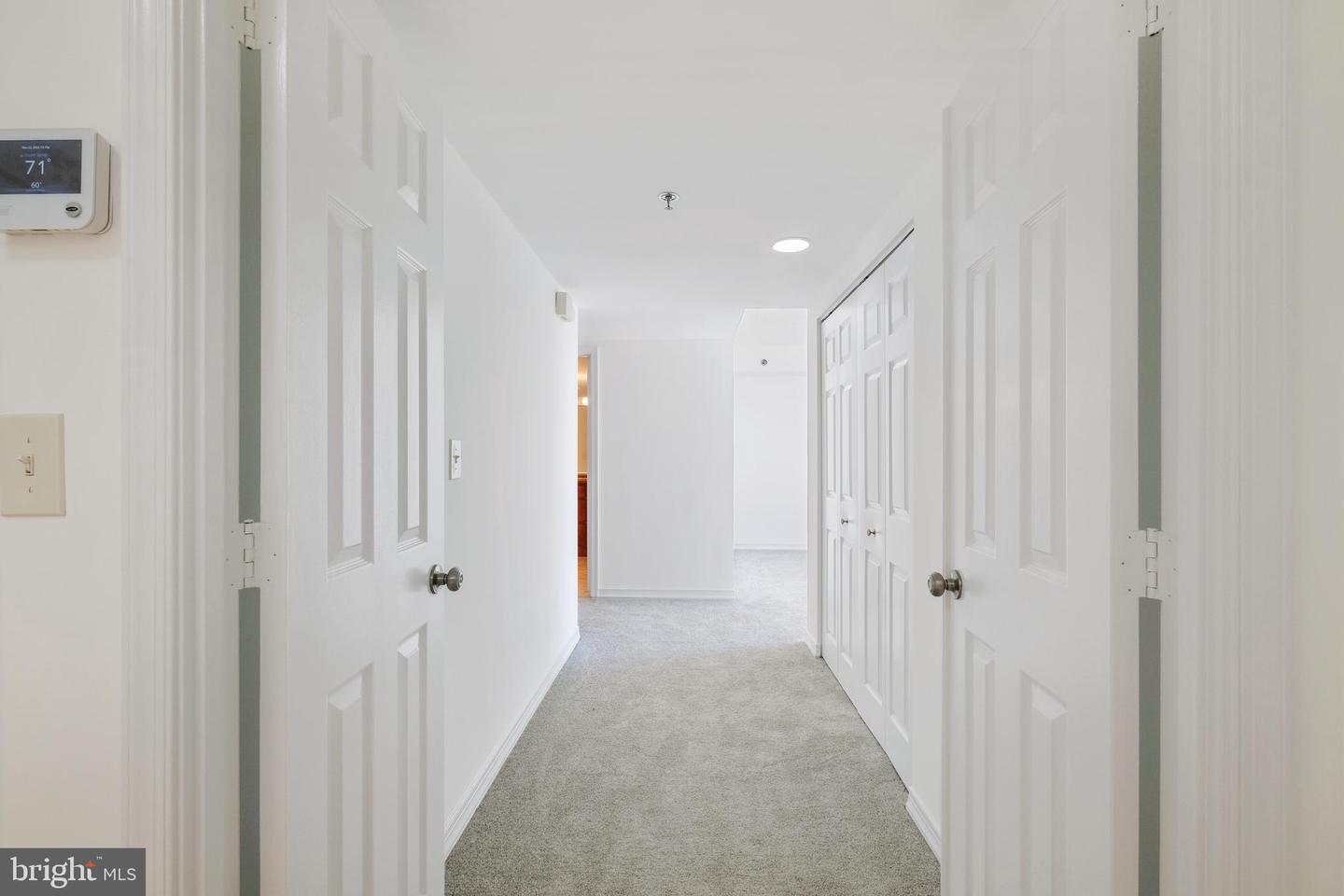 5809 NICHOLSON #803