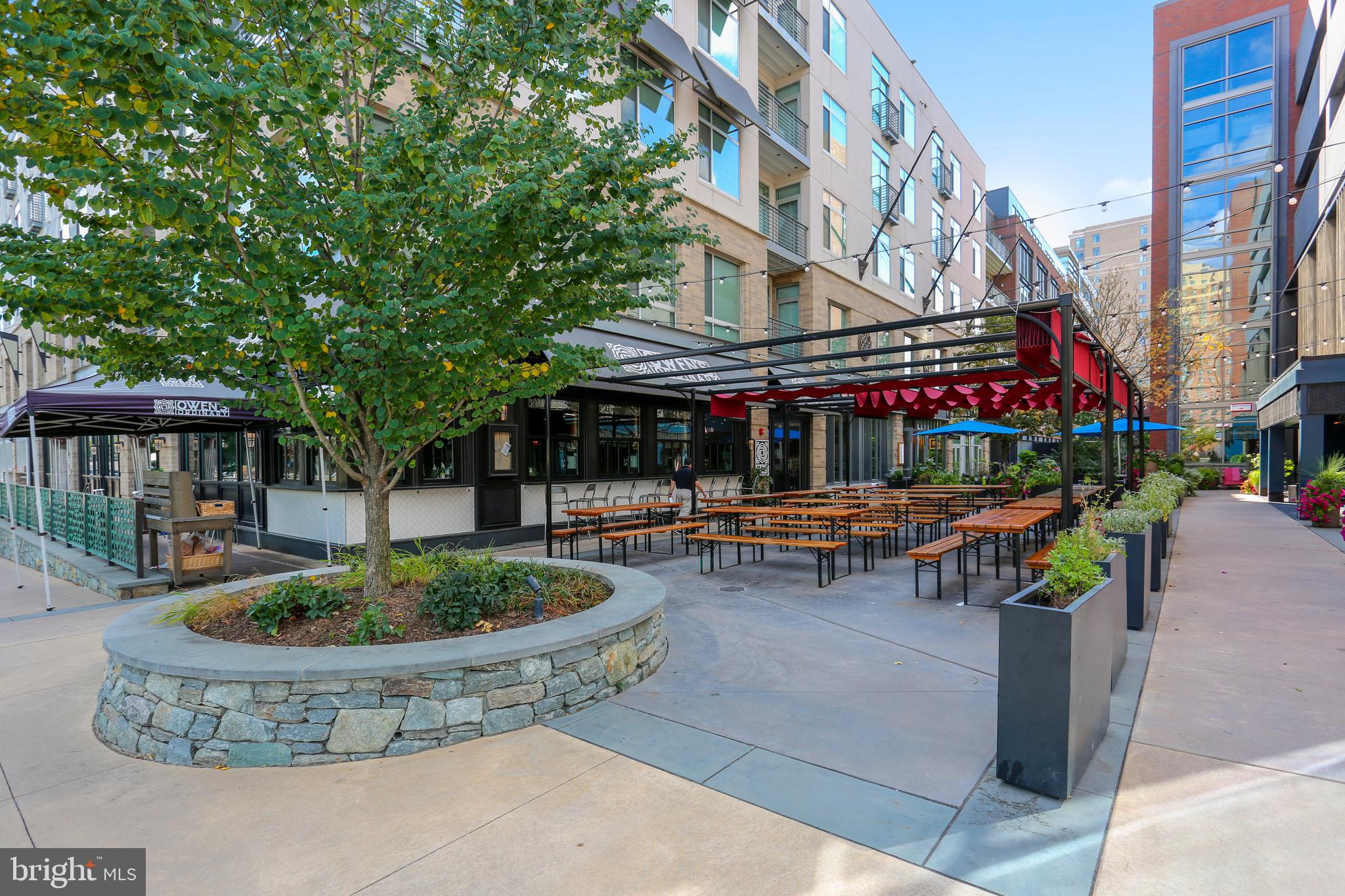 5809 NICHOLSON LN #803