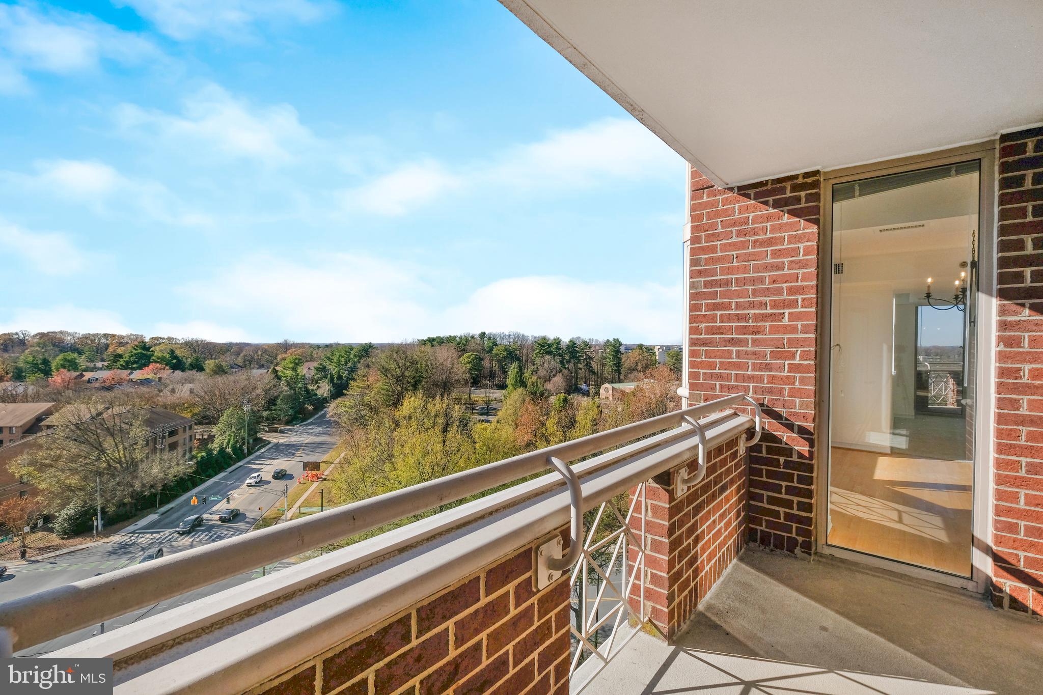 5809 NICHOLSON LN #803