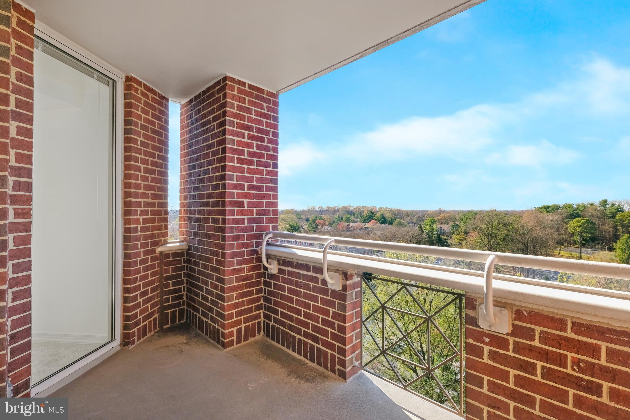 5809 NICHOLSON LN #803