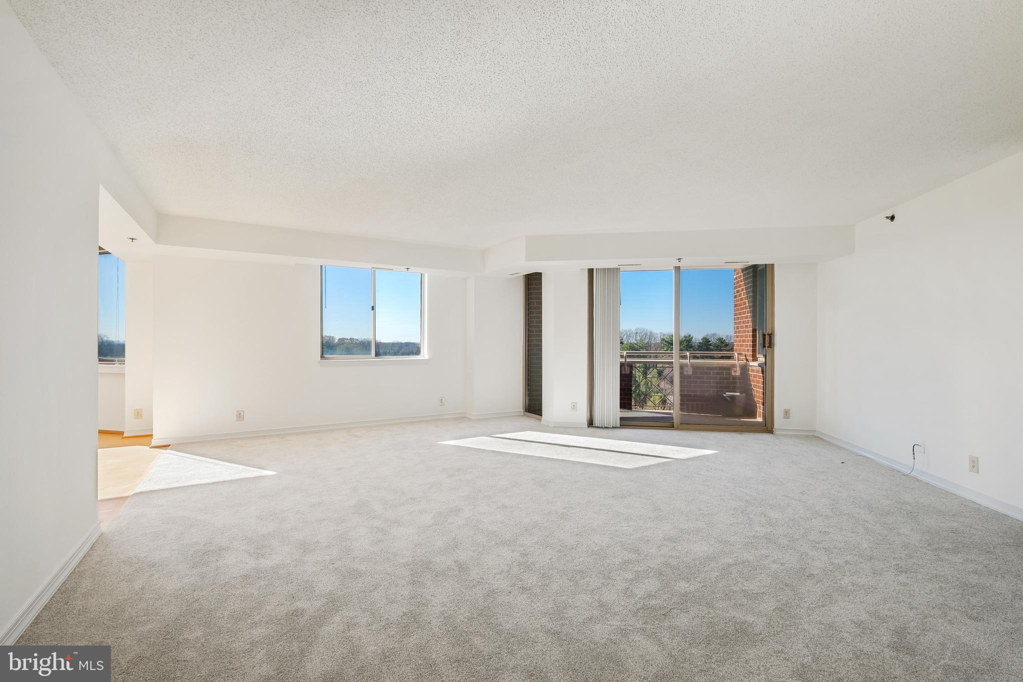 5809 NICHOLSON LN #803