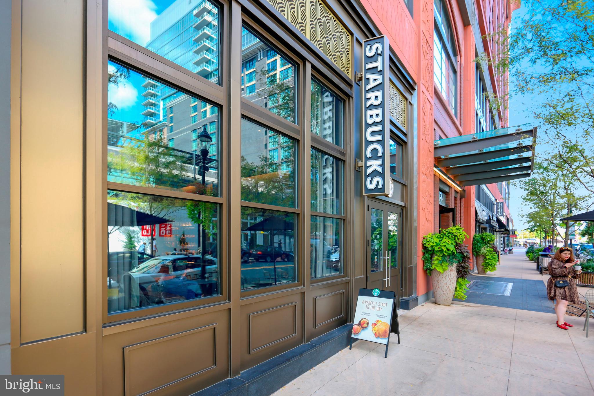 5809 NICHOLSON LN #803