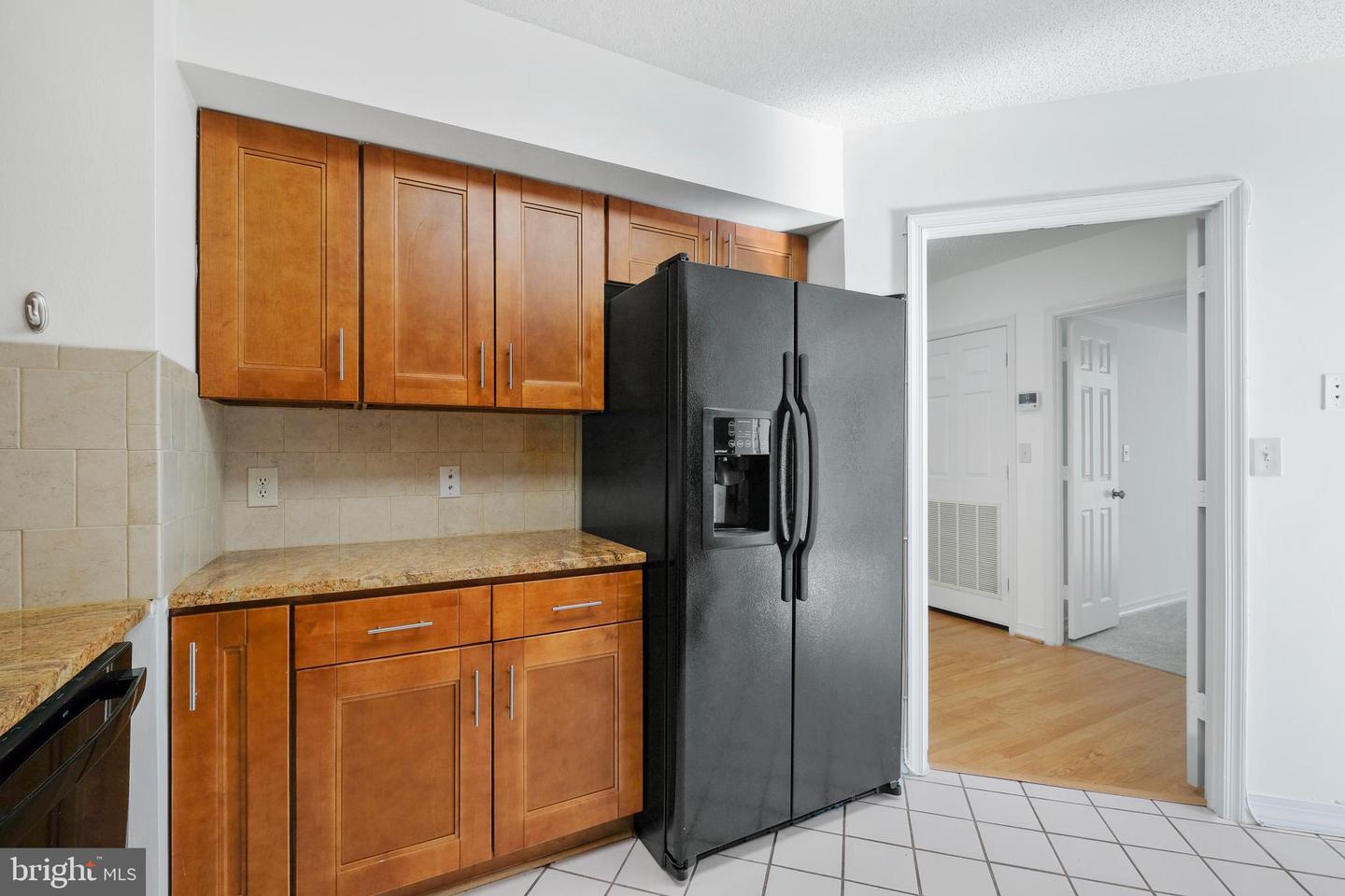 5809 NICHOLSON #803