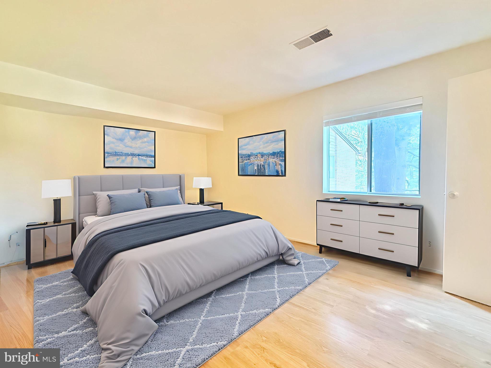 19319 Club House Rd #301