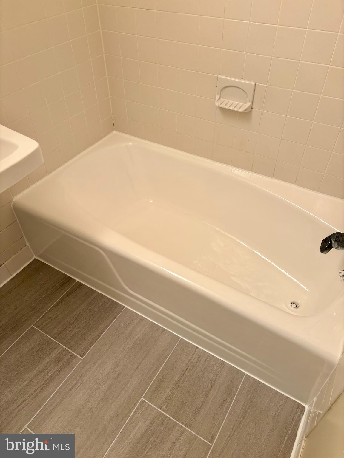 3535 CHEVY CHASE LAKE DR #210