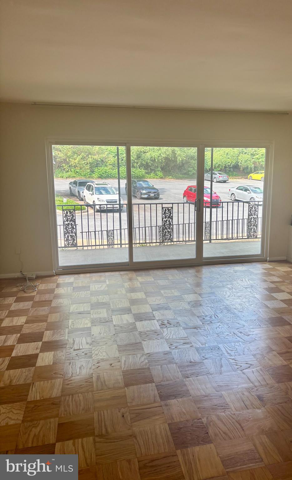 3535 CHEVY CHASE LAKE DR #210