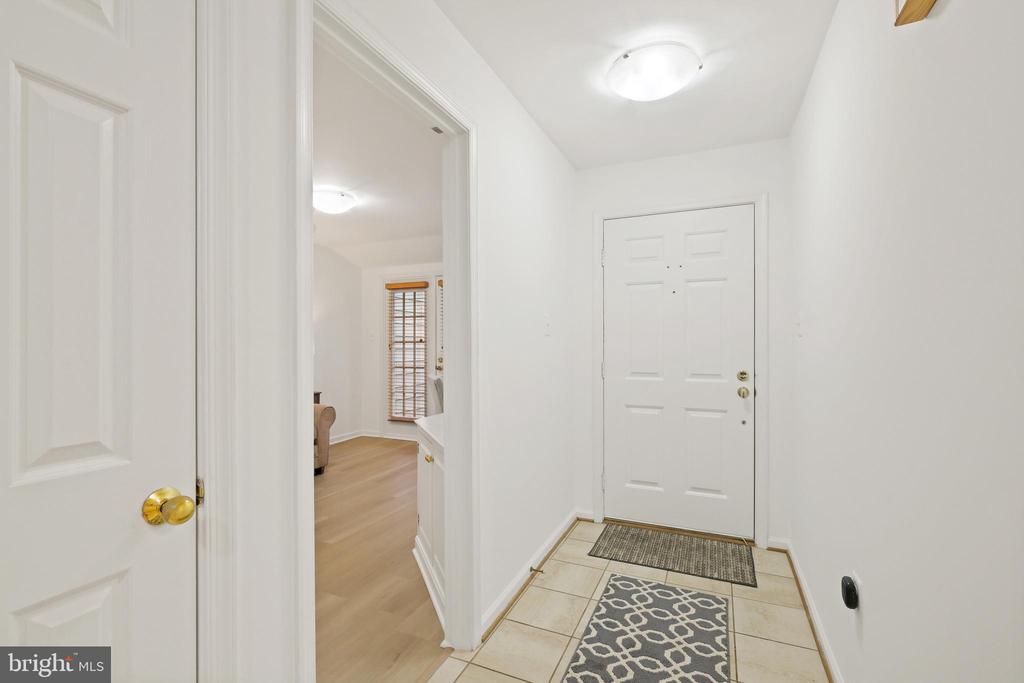 5 Luxberry Ct #2
