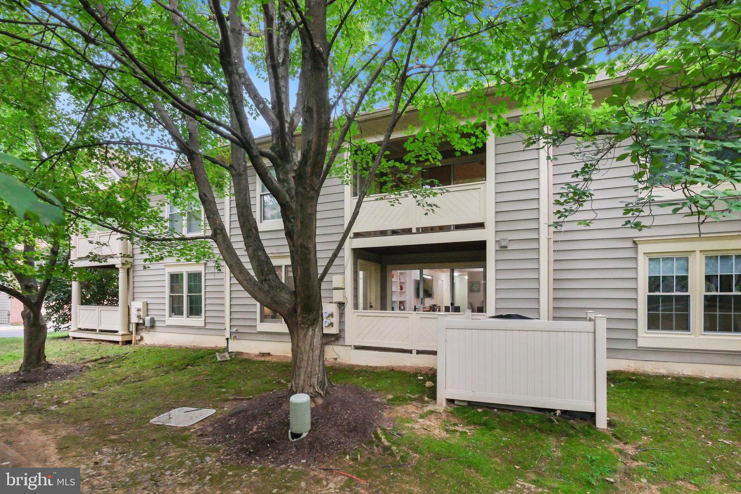 5 Luxberry Ct #2