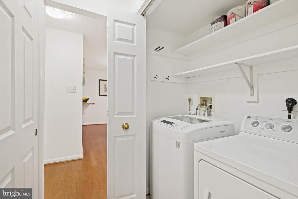 5 Luxberry Ct #2