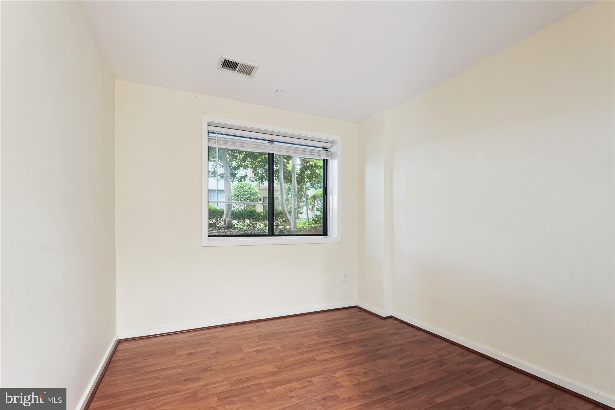 9731 HELLINGLY PLACE 37