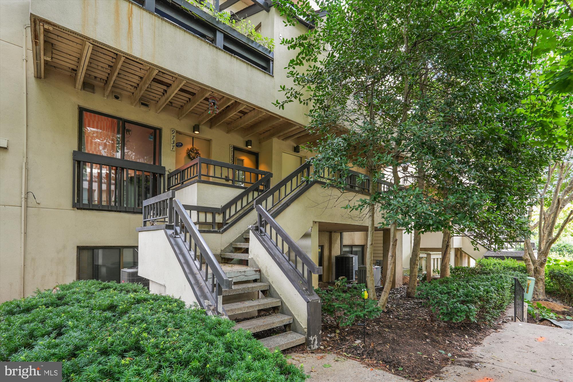 9731 HELLINGLY PLACE 37