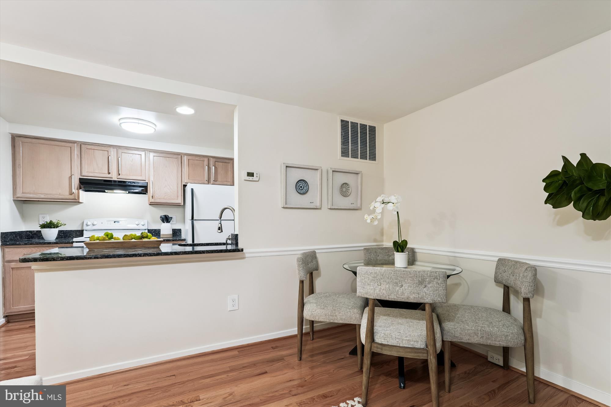 9731 HELLINGLY PLACE 37