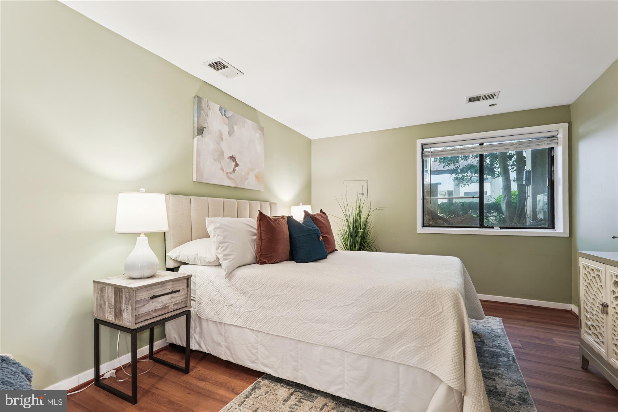 9731 HELLINGLY PLACE 37