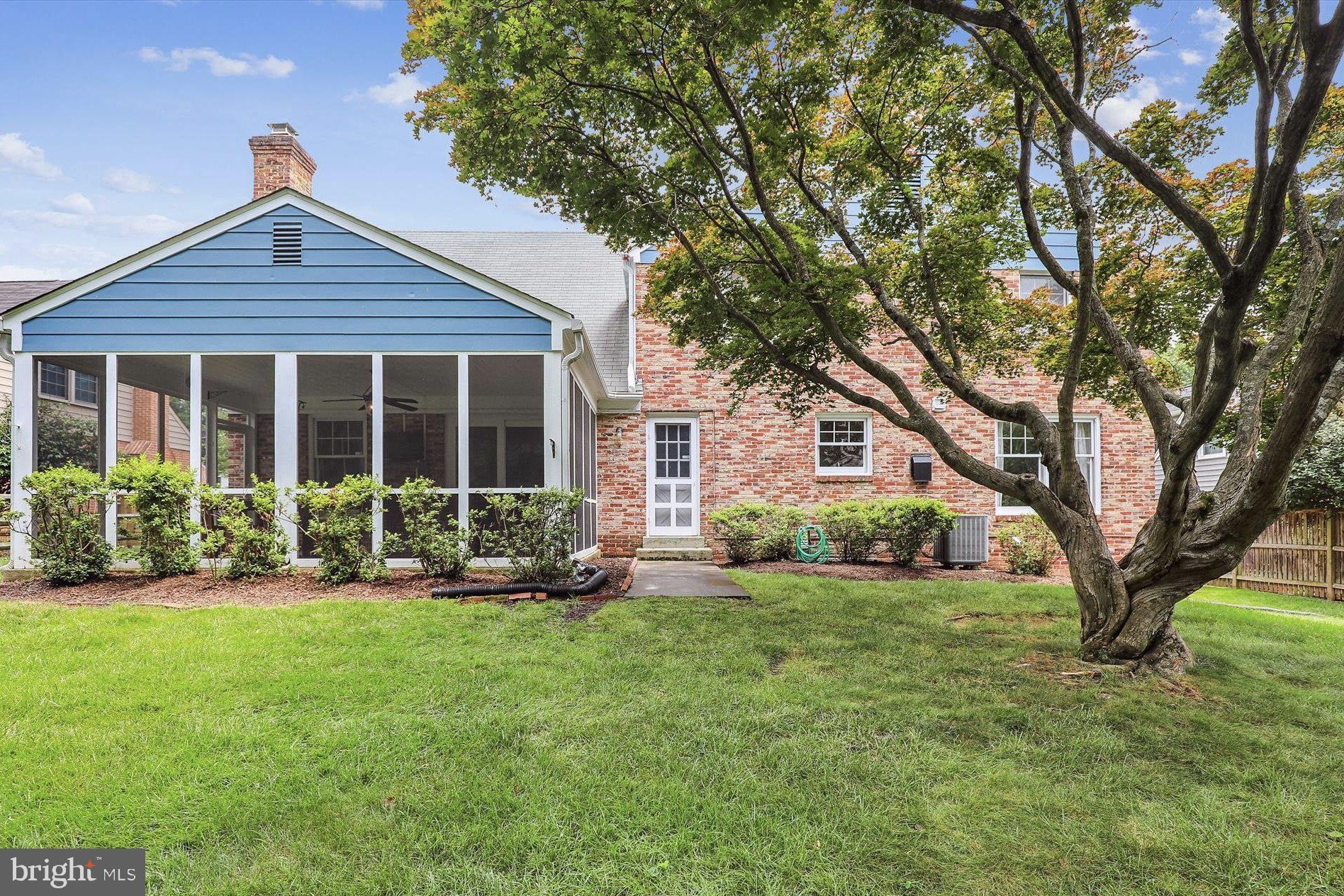 11310 ROLLING HOUSE ROAD