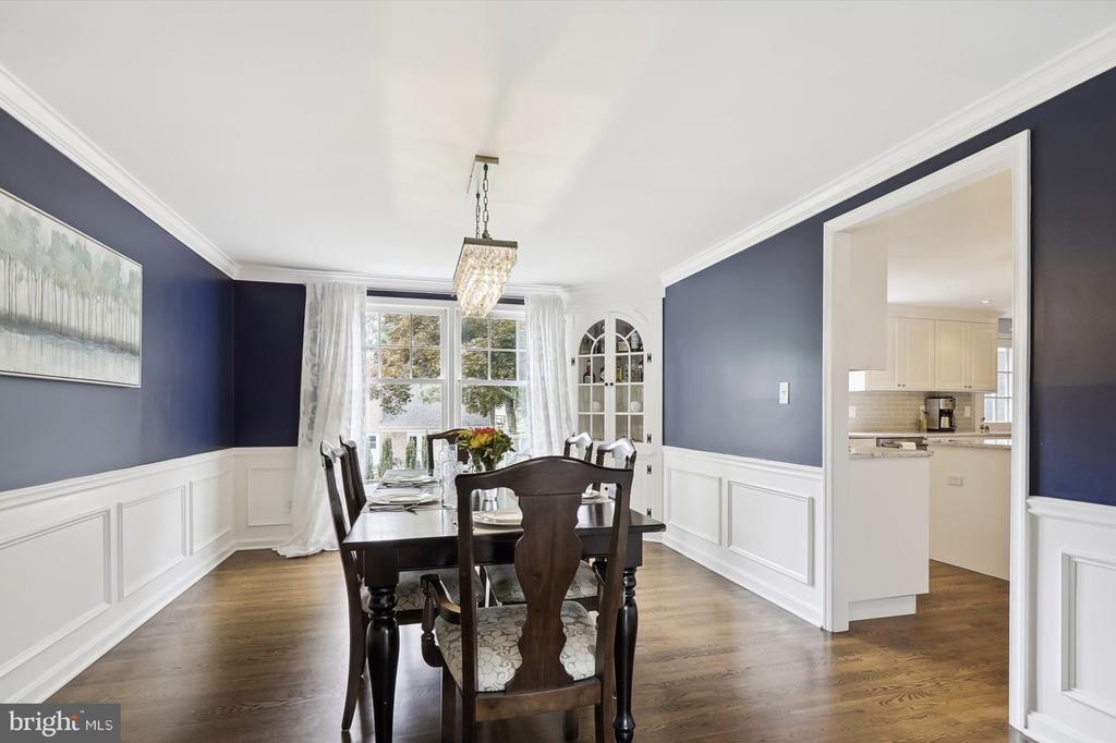 11310 ROLLING HOUSE ROAD