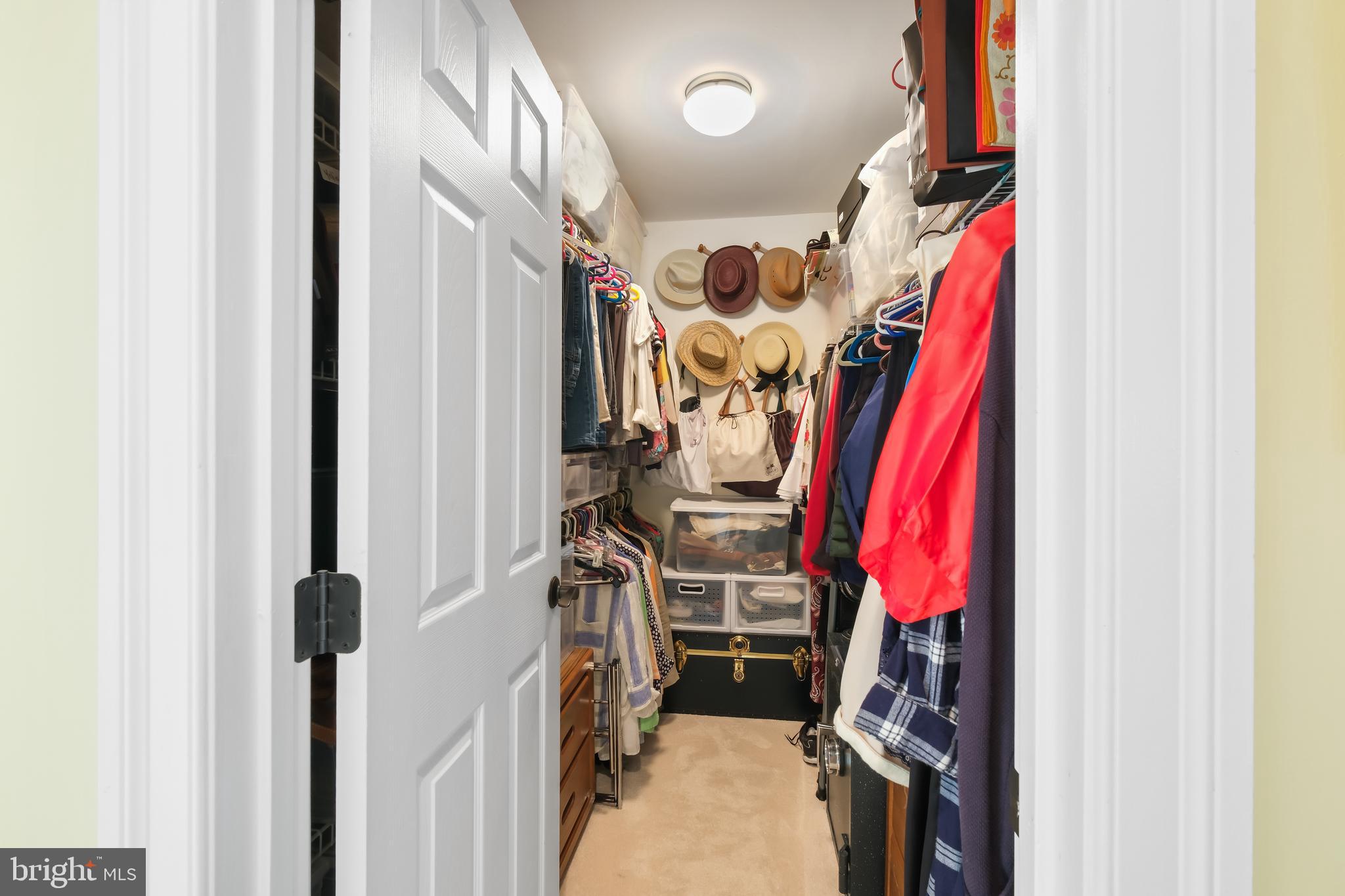 10405 SANDRINGHAM COURT