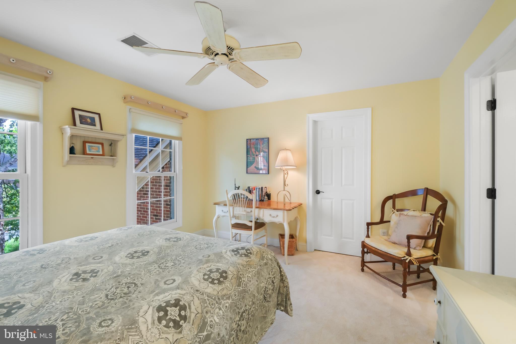 10405 SANDRINGHAM COURT
