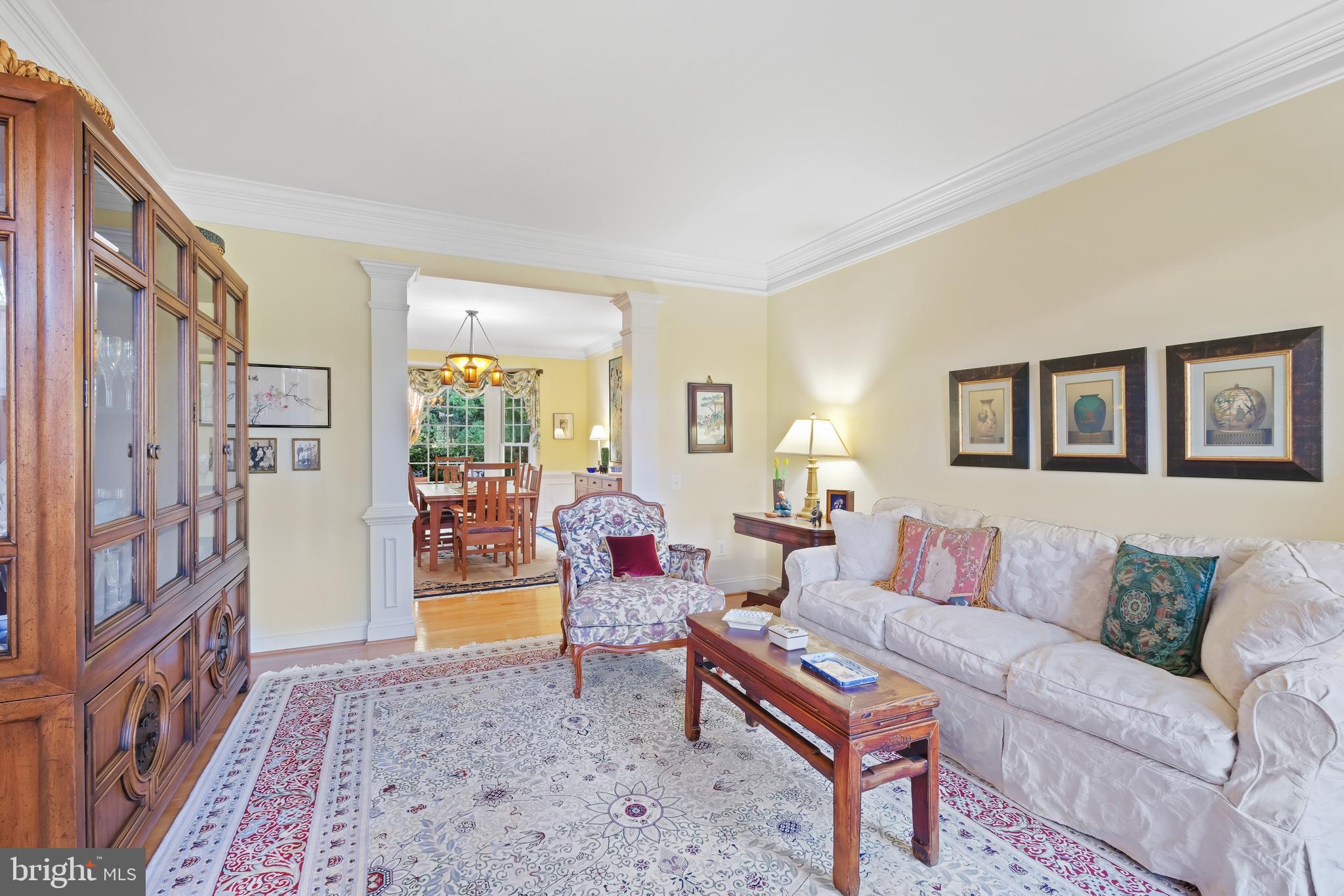 10405 SANDRINGHAM COURT