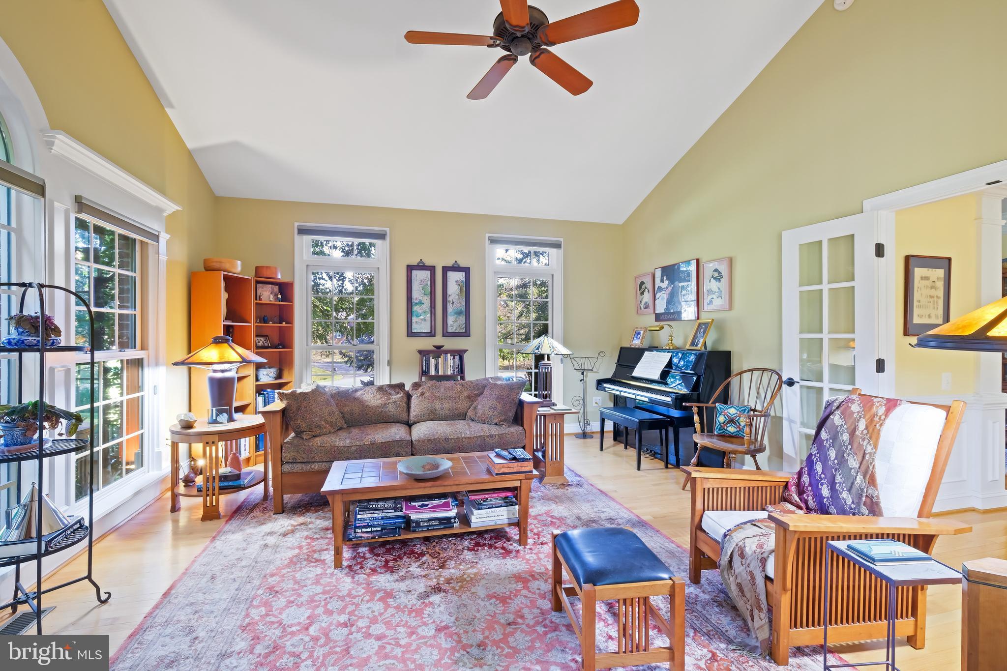10405 SANDRINGHAM COURT