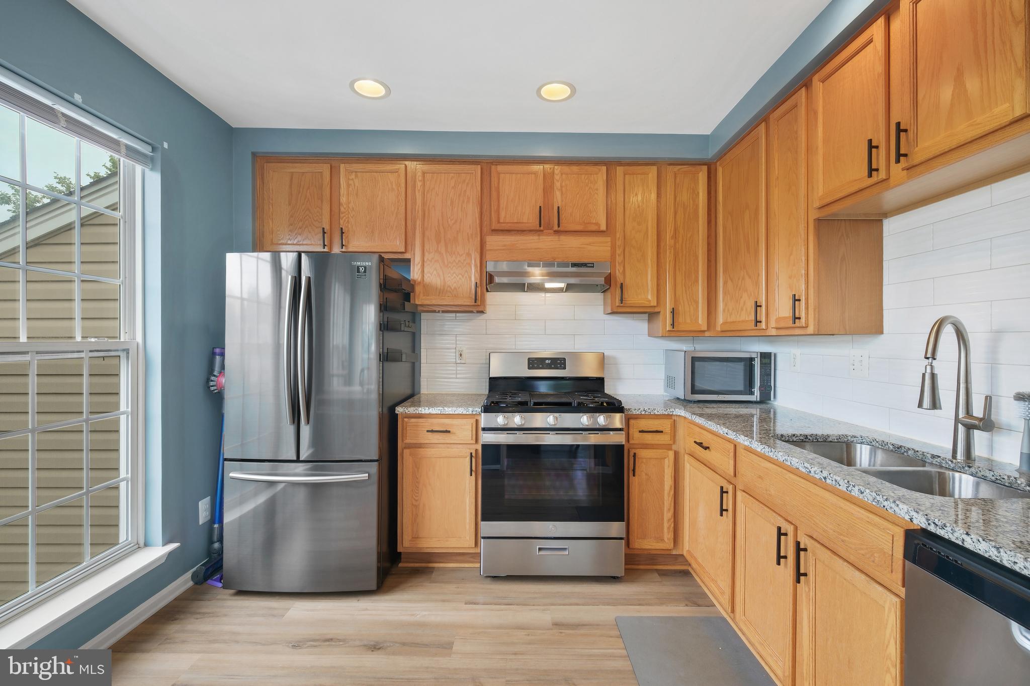 235 JAY DRIVE B 92