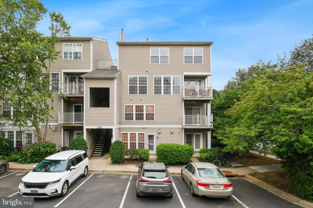 235 Jay Drive B 92