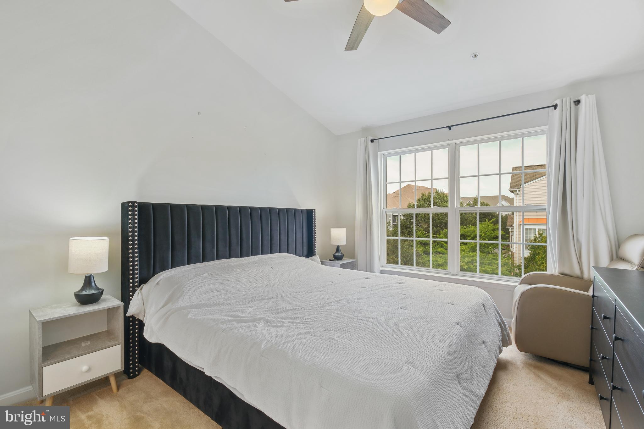 235 JAY DRIVE B 92