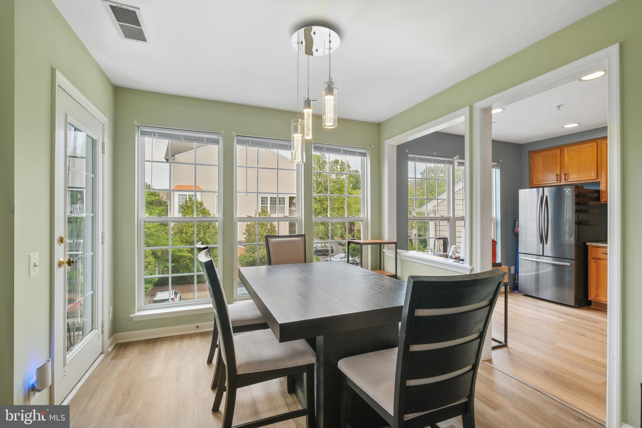 235 JAY DRIVE B 92
