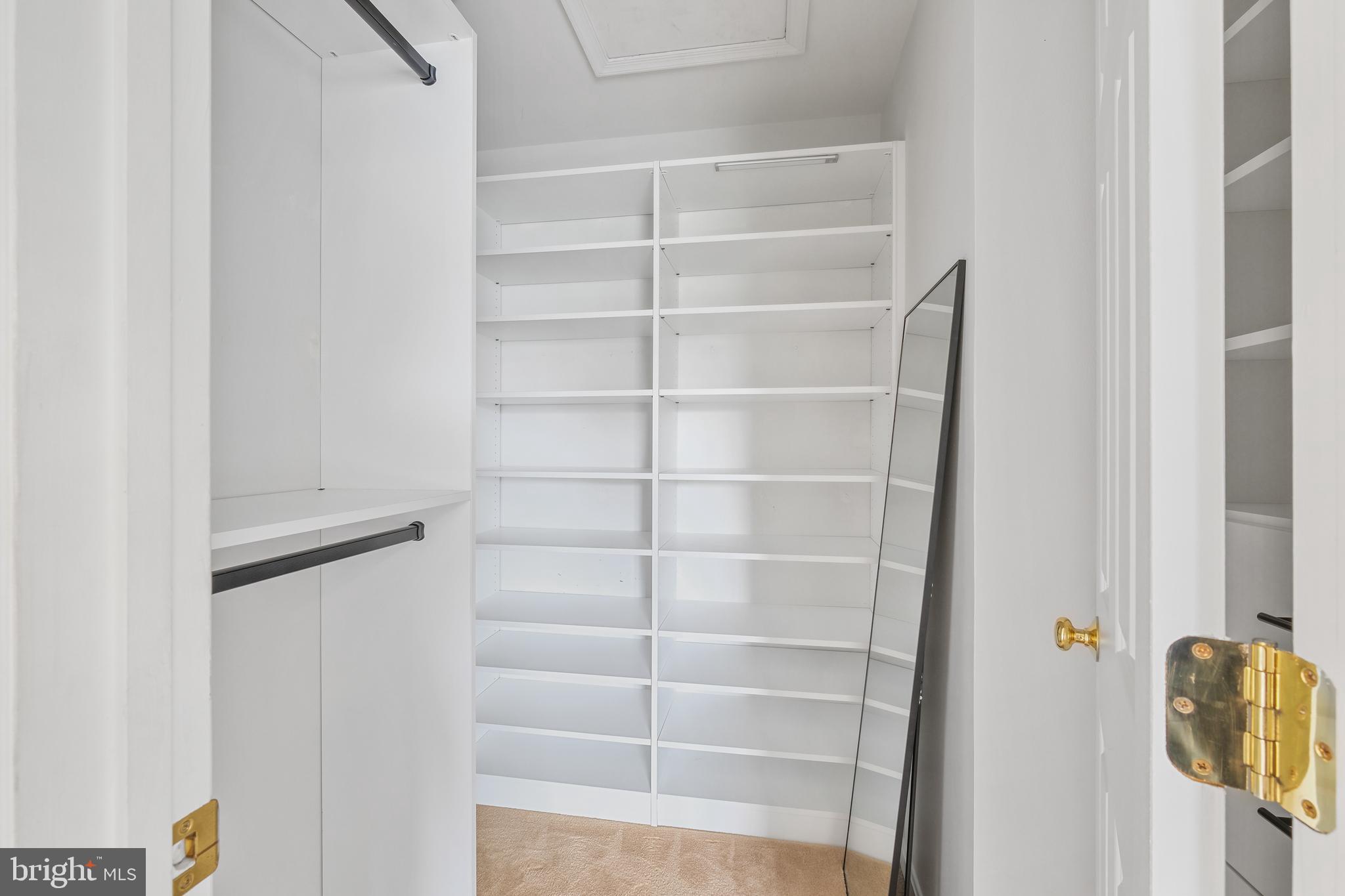 235 JAY DRIVE B 92