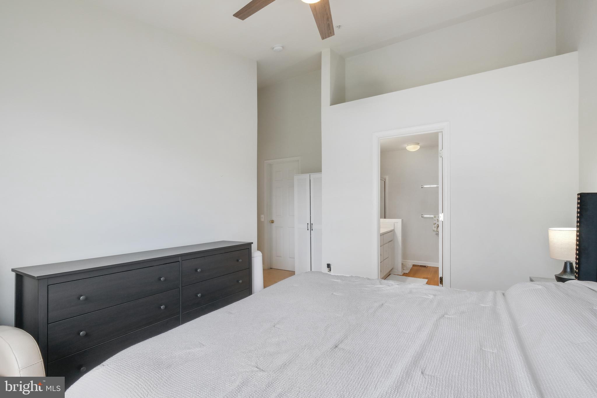 235 JAY DRIVE B 92