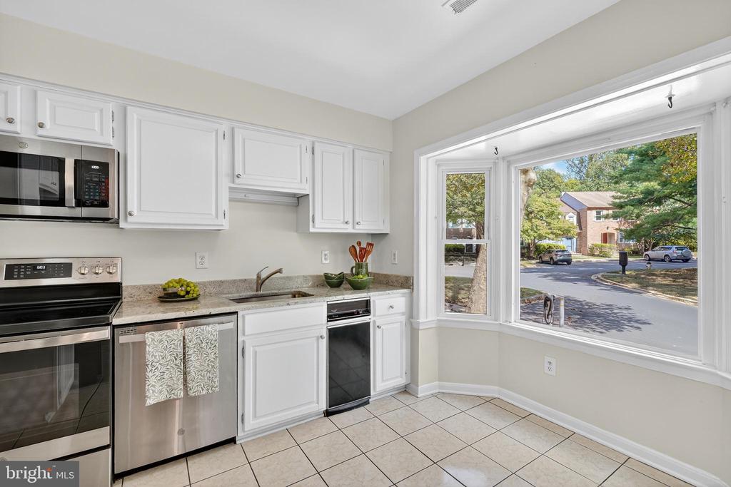 7612 CODDLE HARBOR LANE