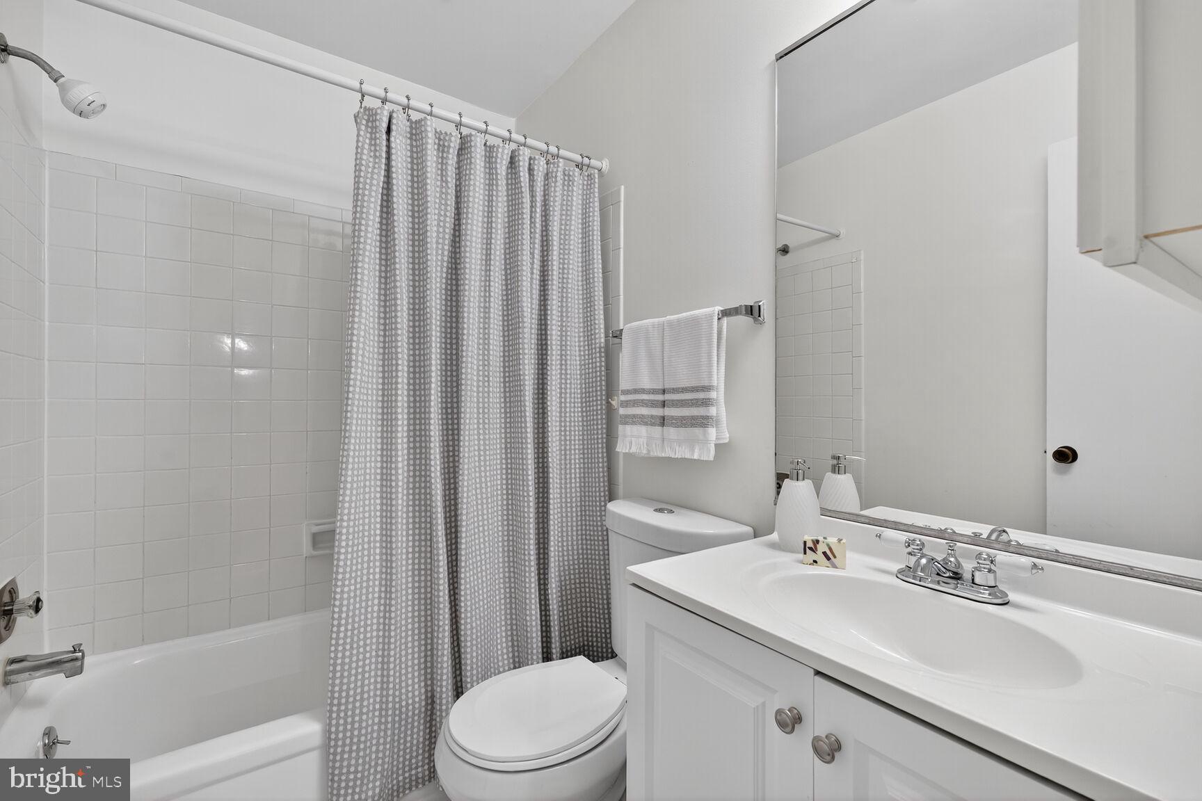 7612 CODDLE HARBOR LANE