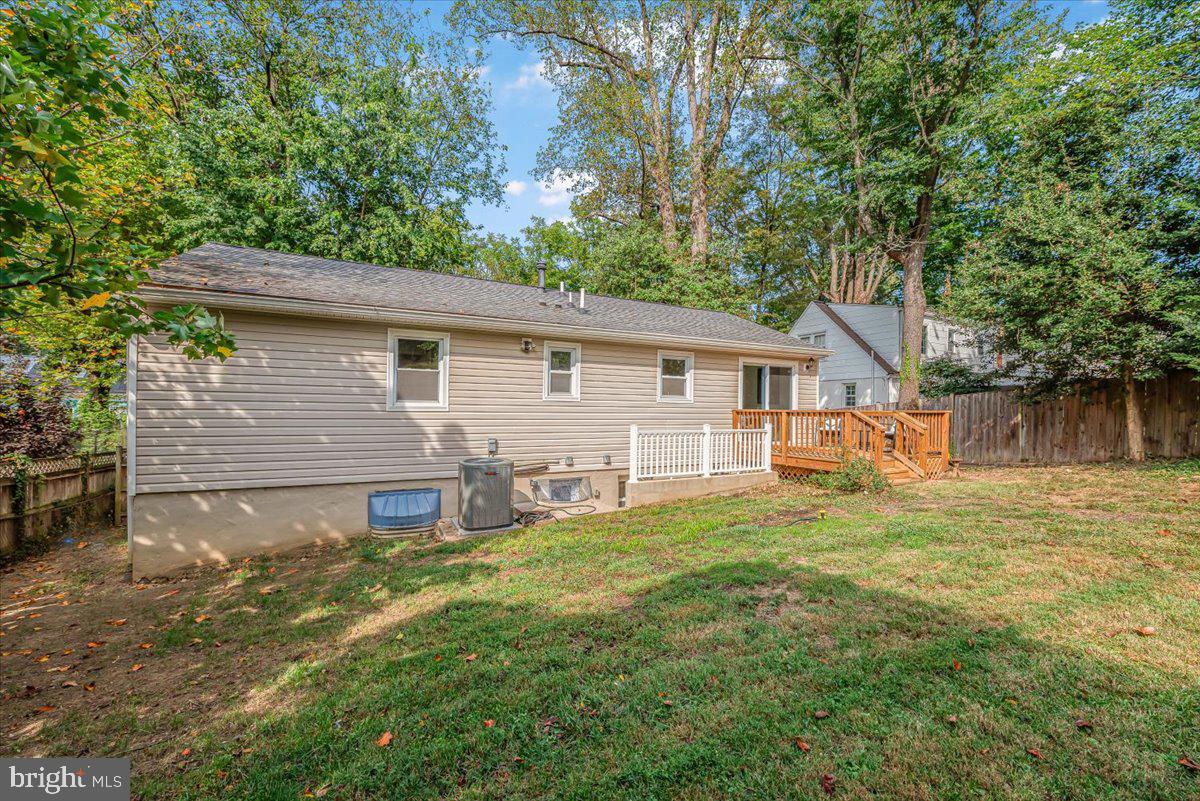 9805 GARDINER AVENUE