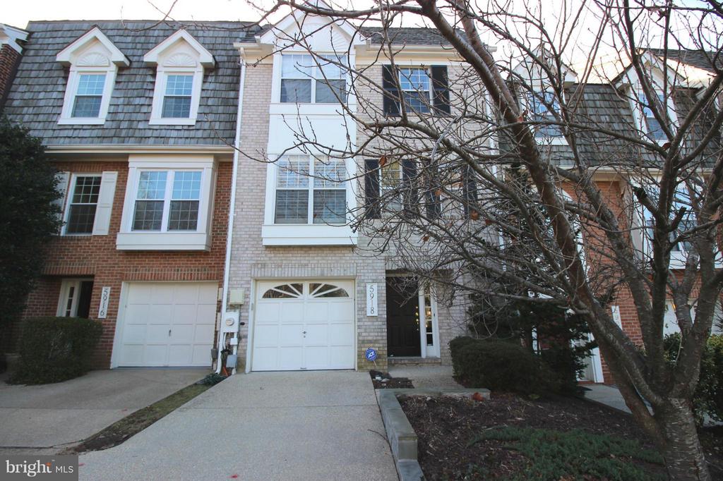 5918 EDSON LANE