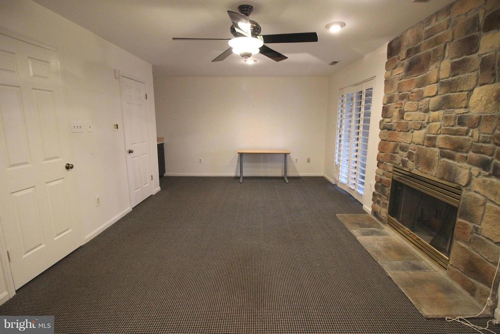 5918 EDSON LANE