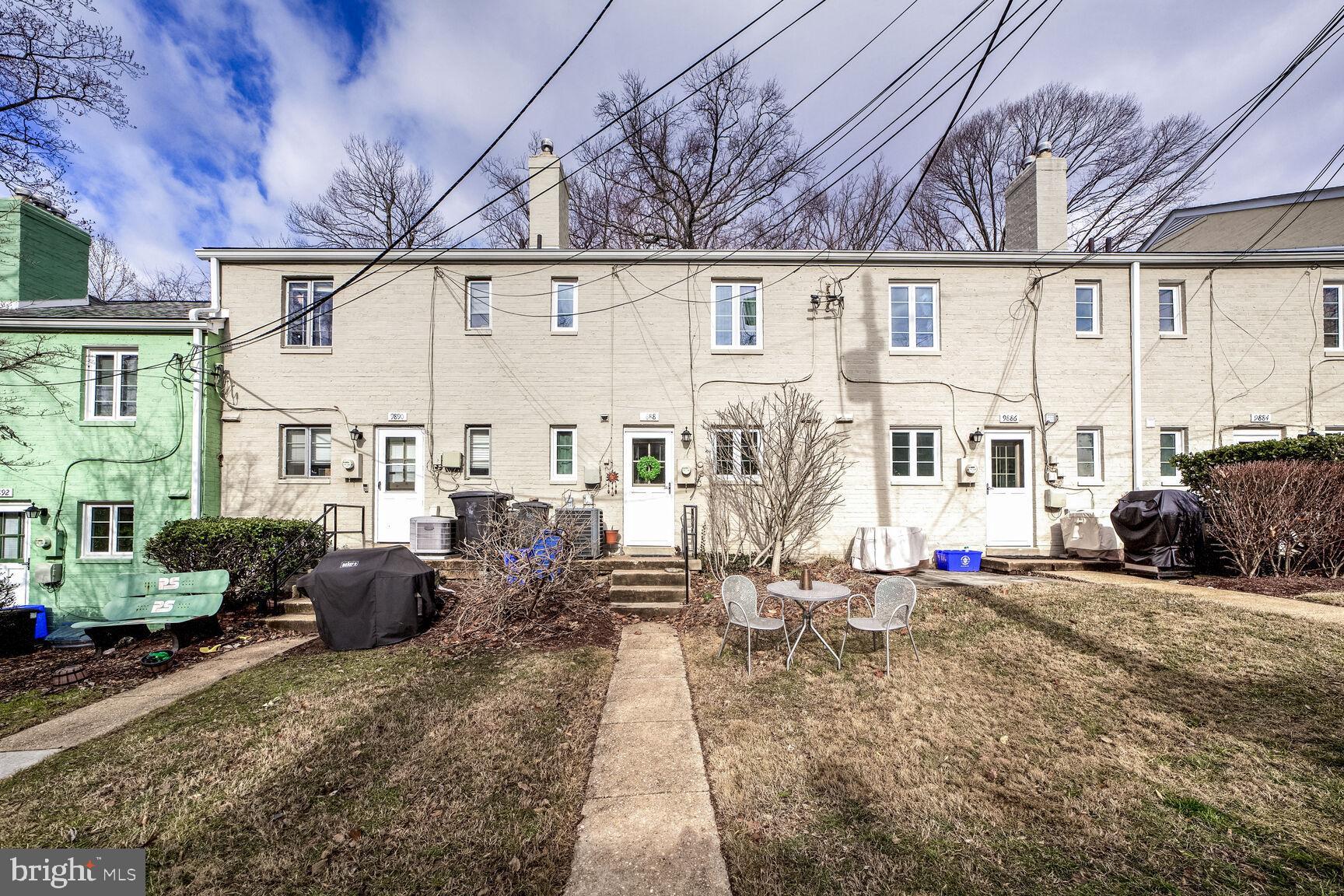 9888 HOLLOW GLEN PLACE 2538B